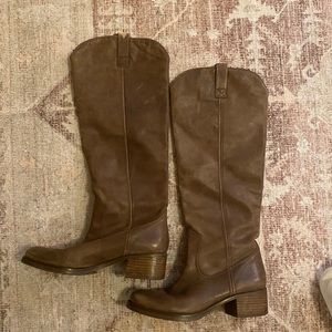 Lucky brand boots